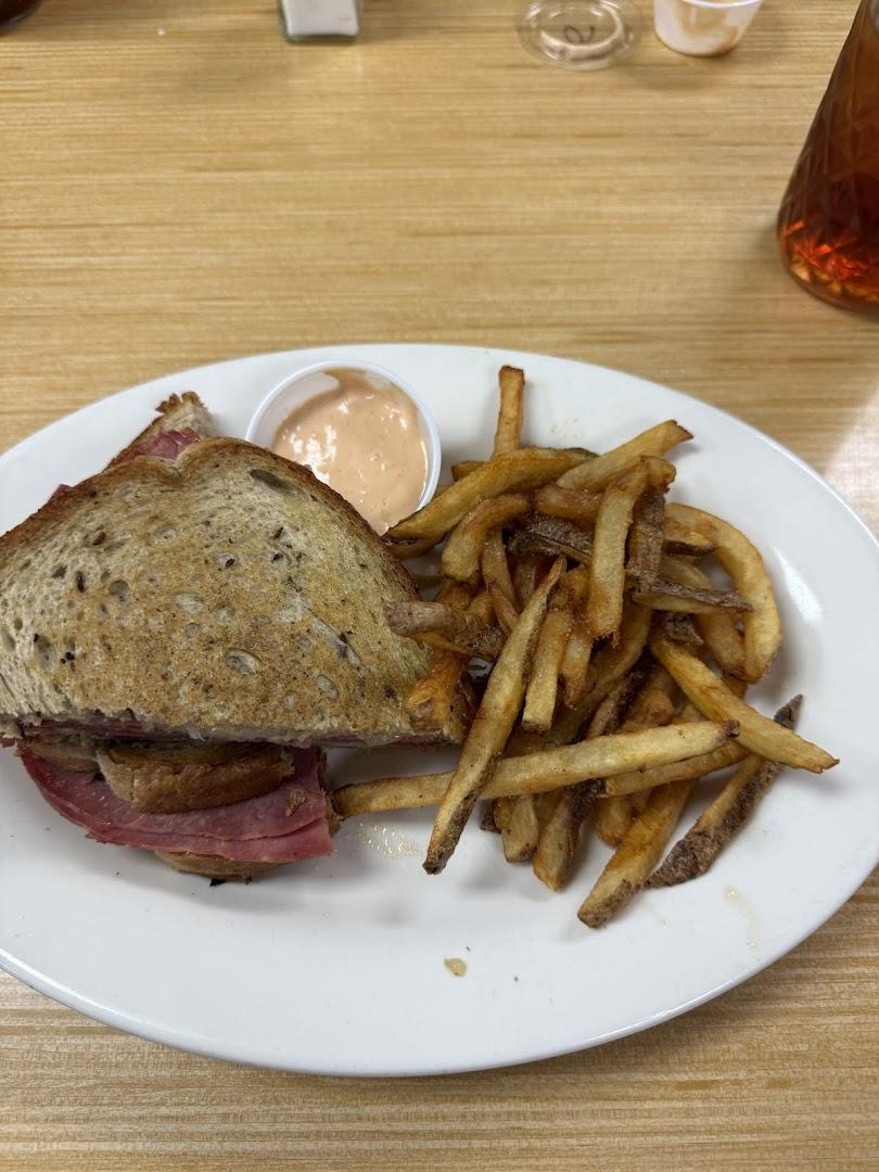 Salty Goat Grill